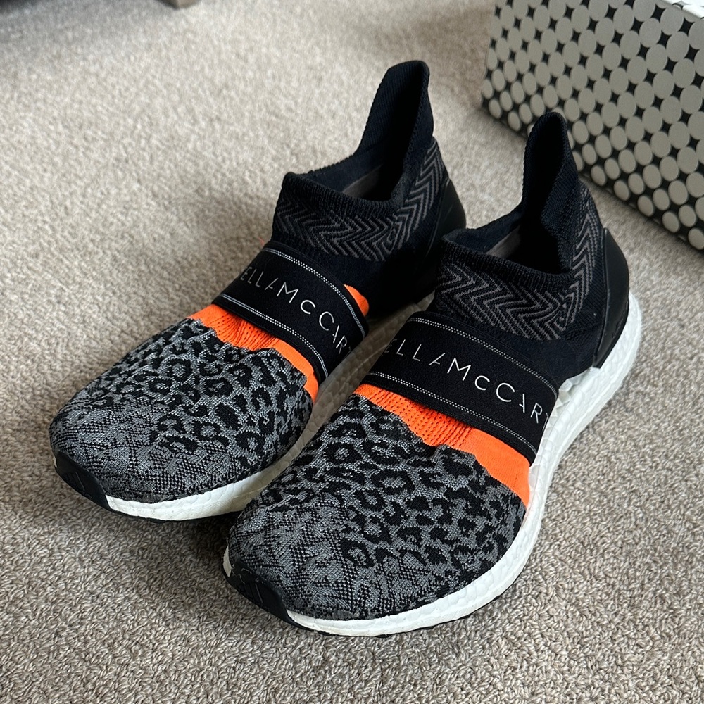 Stella McCartney Black and Orange Women's Shoes